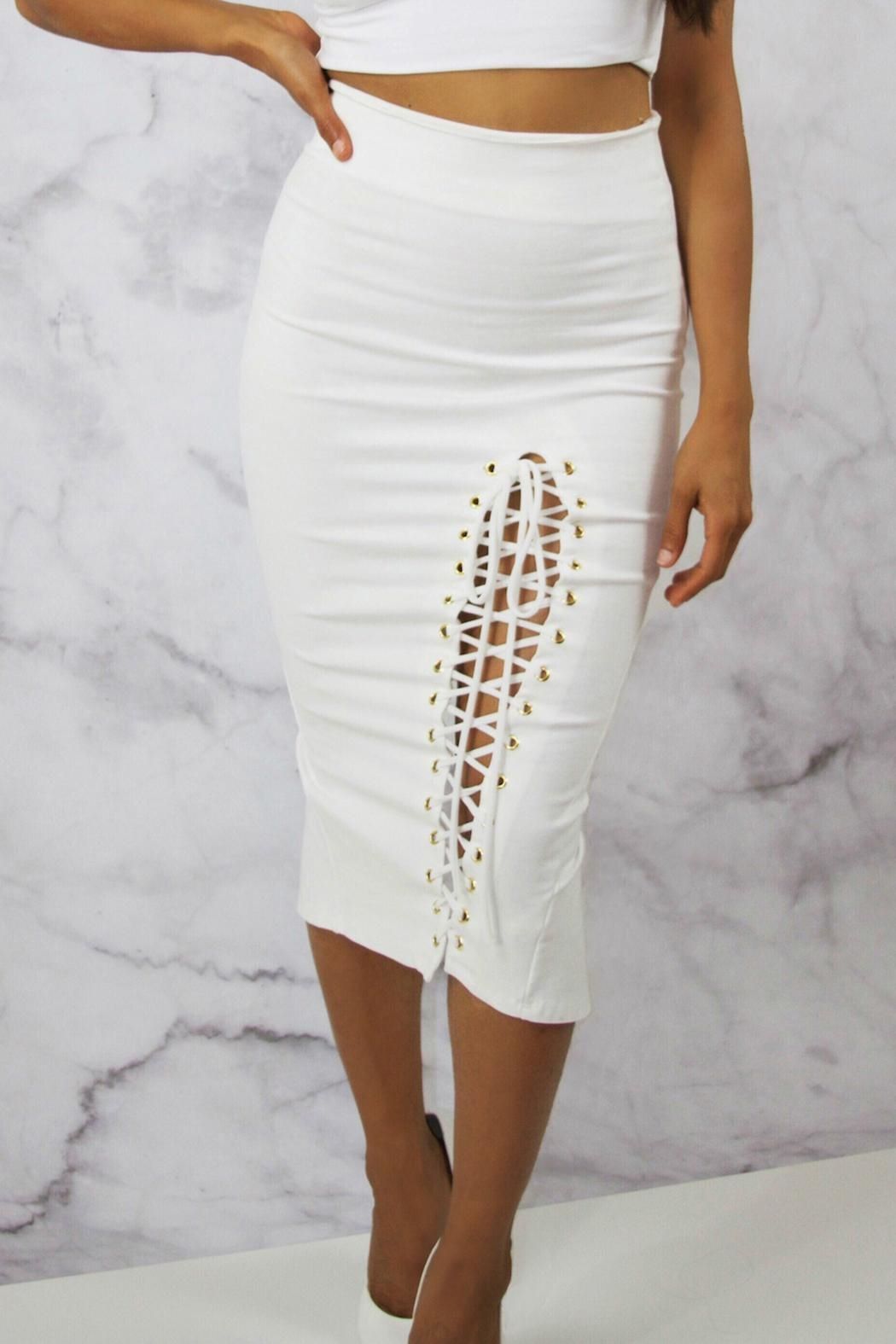 White Lace Pencil Skirt Outfit